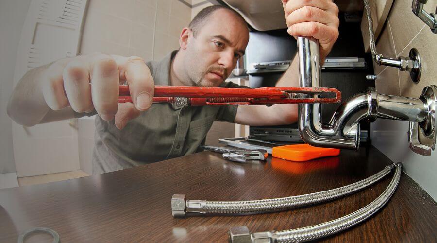 Expert burst pipe repair services in Megargel, TX